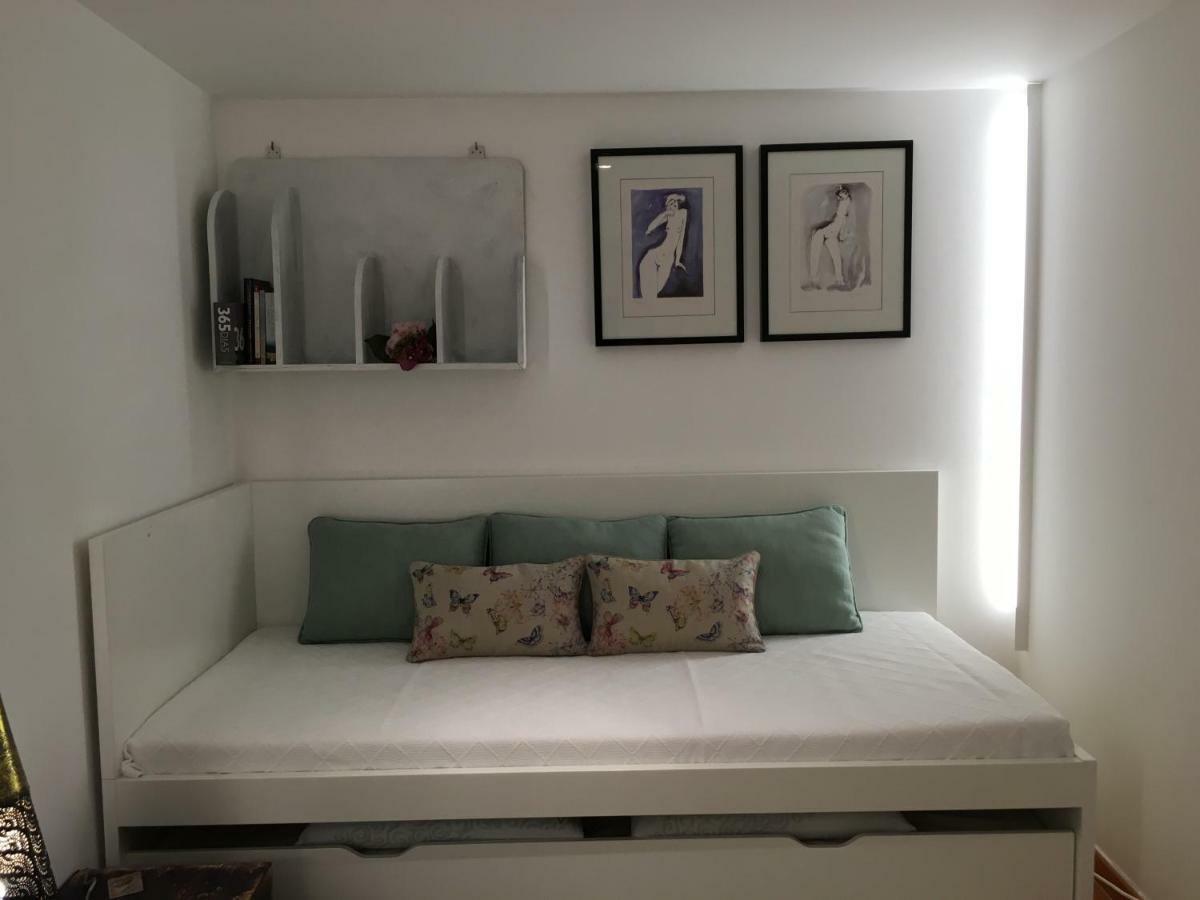 Escadinhas De Sao Cristovao Apartment Lisbon Luaran gambar
