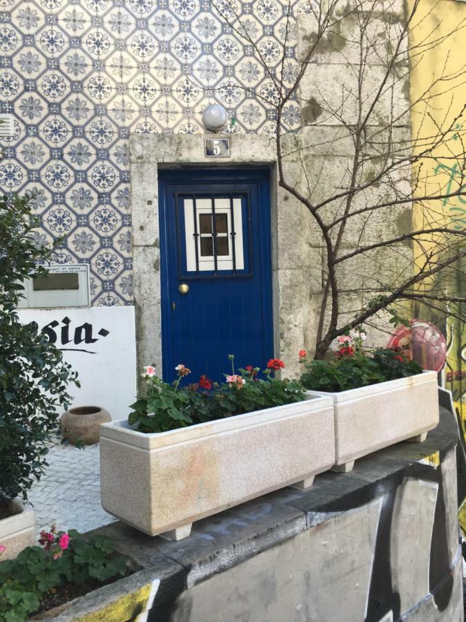 Escadinhas De Sao Cristovao Apartment Lisbon Luaran gambar